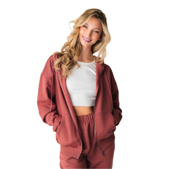 Vitality Rosewood Red Cozy Uni Zip Up Hoodie Size Small - Picture 2 of 14